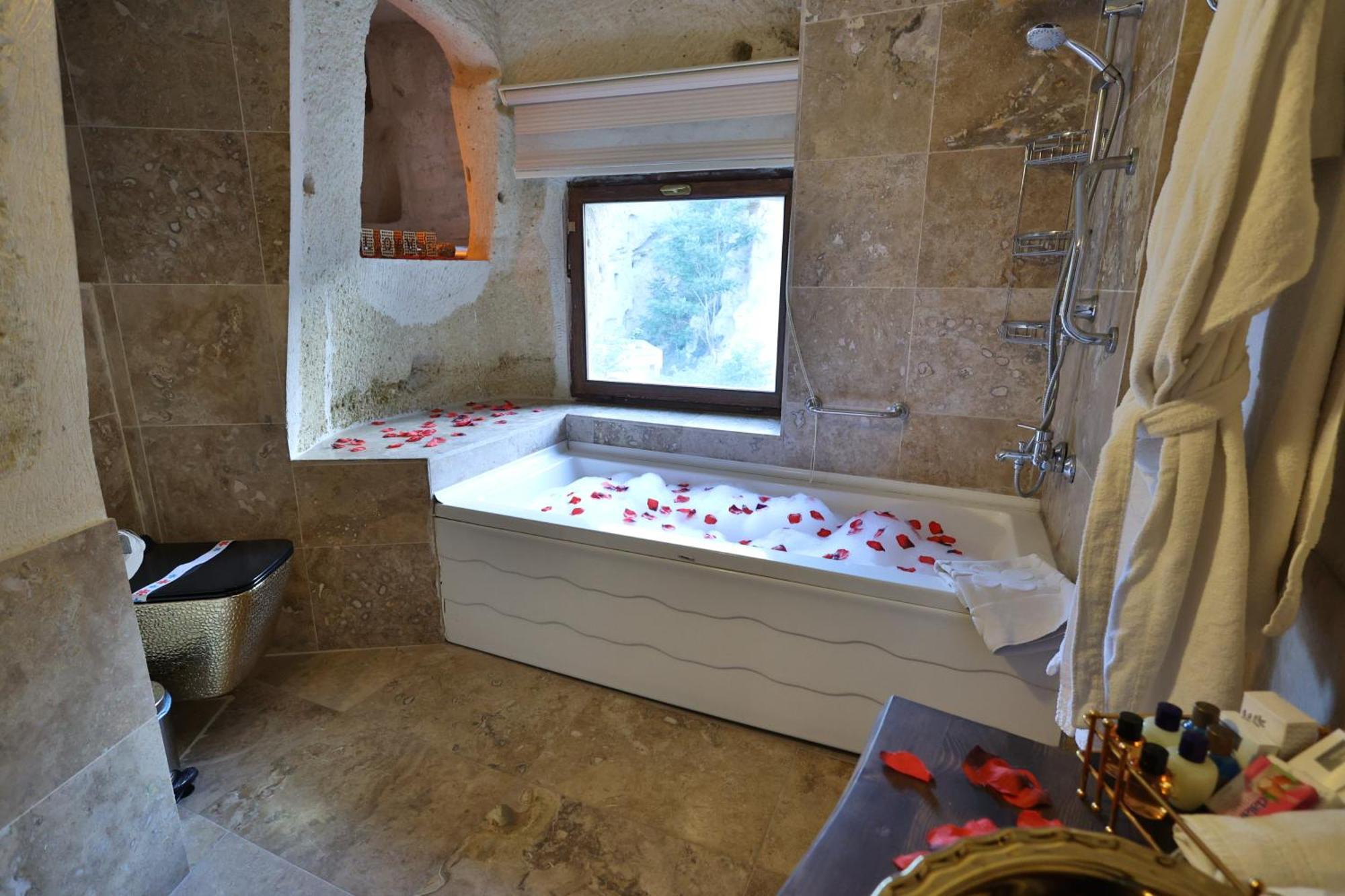 אורגופ Demisos Caves Hotel מראה חיצוני תמונה