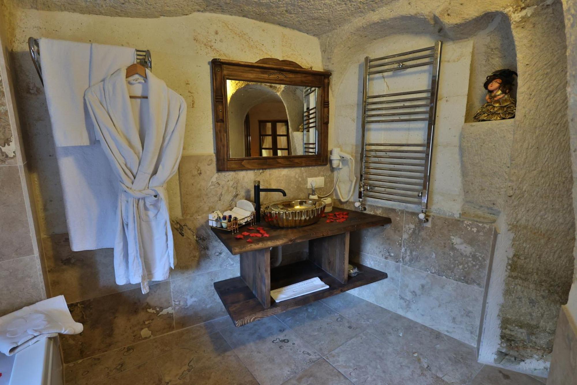 אורגופ Demisos Caves Hotel מראה חיצוני תמונה