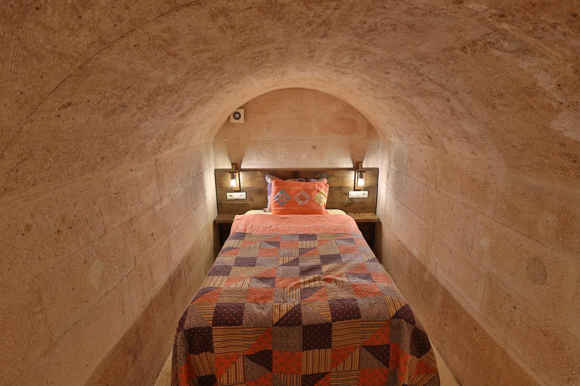 אורגופ Demisos Caves Hotel מראה חיצוני תמונה